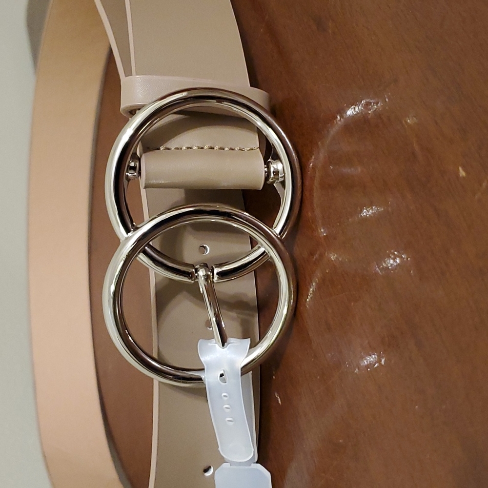 Ladies belt